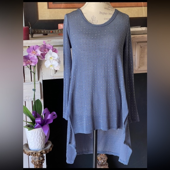 Vocal Tops - VOCAL Semi-Sheer High/Low Faceted Silvery Adornments on Denim Color Fabric Top S